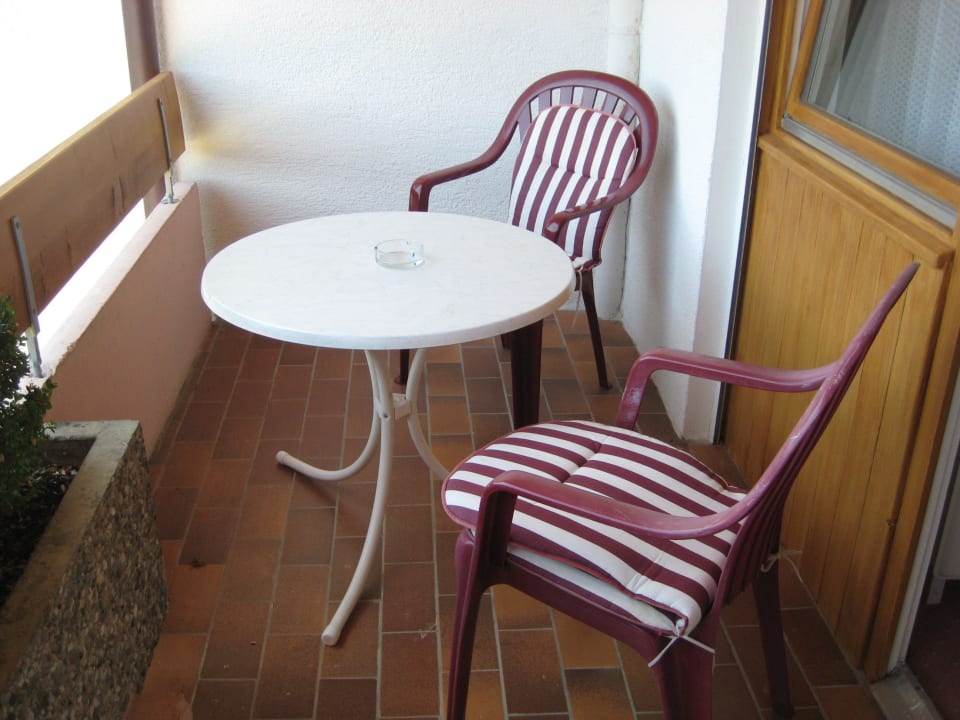 Möblierter Balkon Pension Talblick