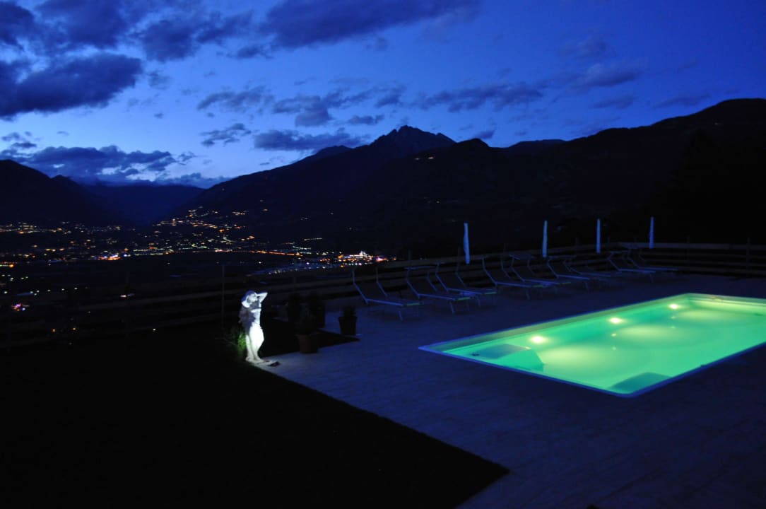 Unser neue  Panoramapool bei Nacht Vitalhof Niederhof