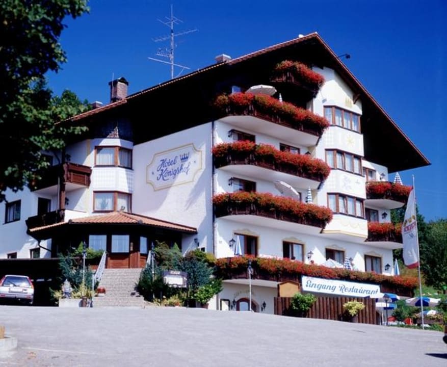 Sommeransicht Hotel Königshof