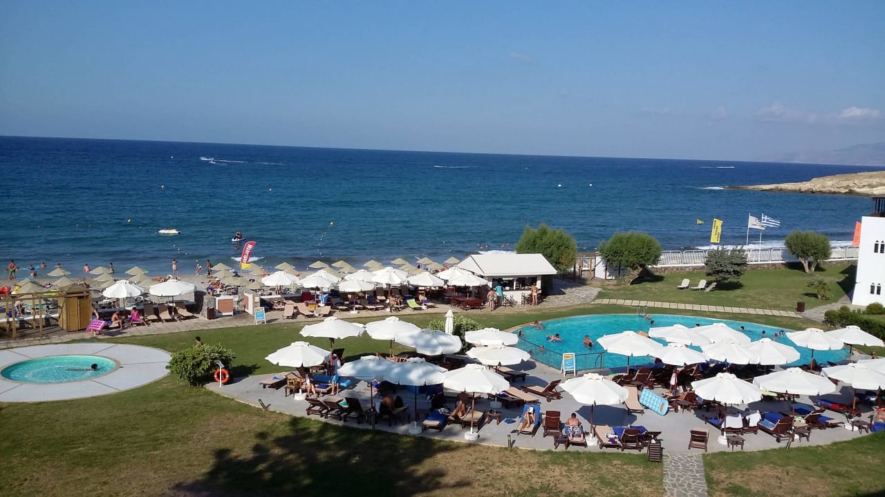 Morze i basen mały  Creta Maris Resort