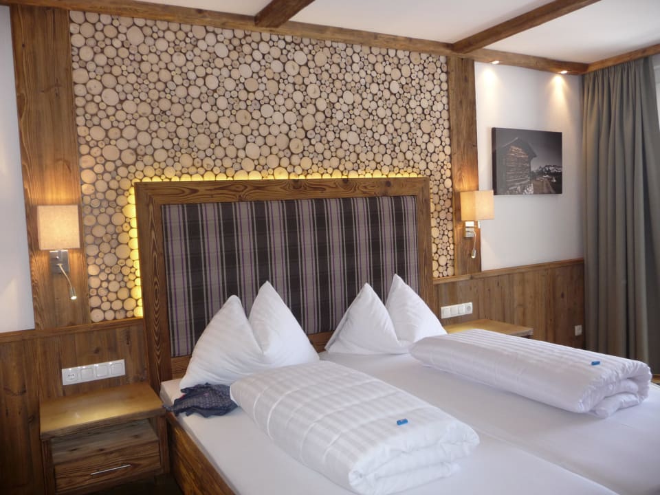 Neues Zimmer  Hotel Heigenhauser