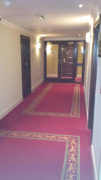 Zimmergang Dublin Skylon Hotel