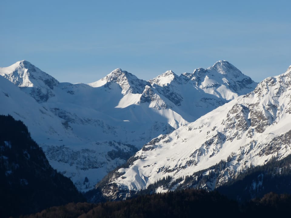Blick auf die Berge (vom Balkon) Familien- und Wellnesshotel Viktoria