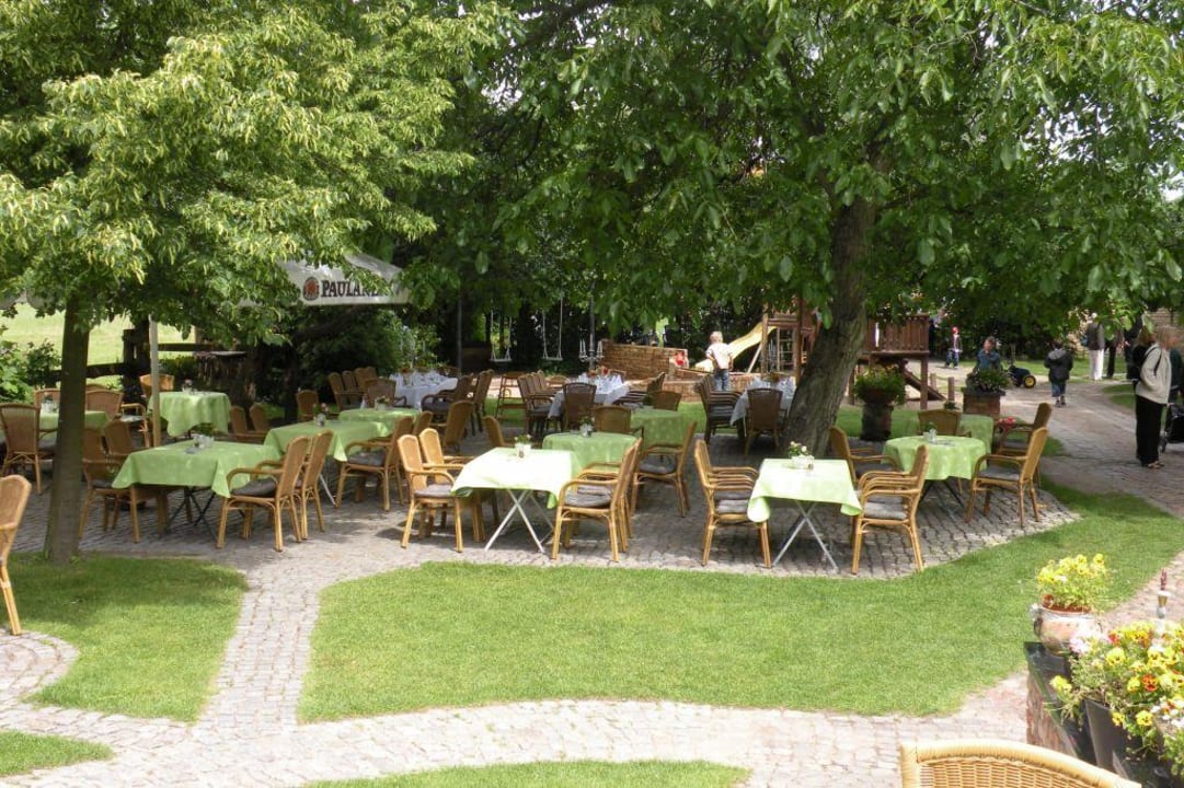 "Gartenanlage" Hotel & Gasthof Zur Linde (Wildenbruch) • HolidayCheck