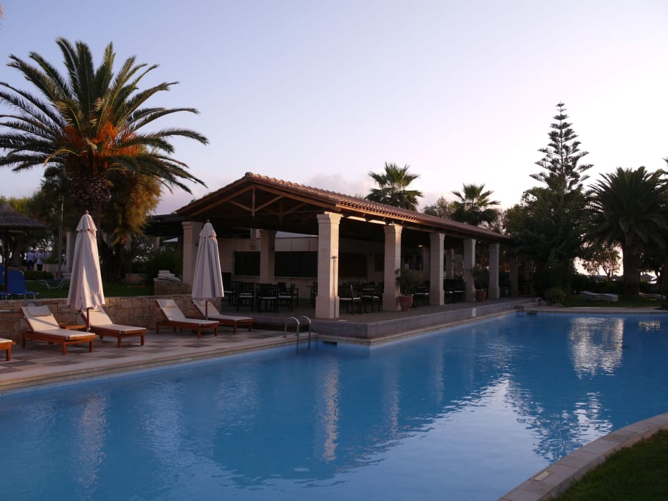 Pool Phãea Cretan Malia