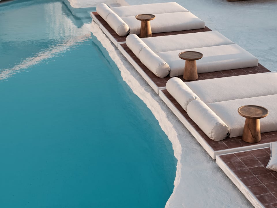 Pool Boheme Mykonos Town - Small Luxury Hotels of the World