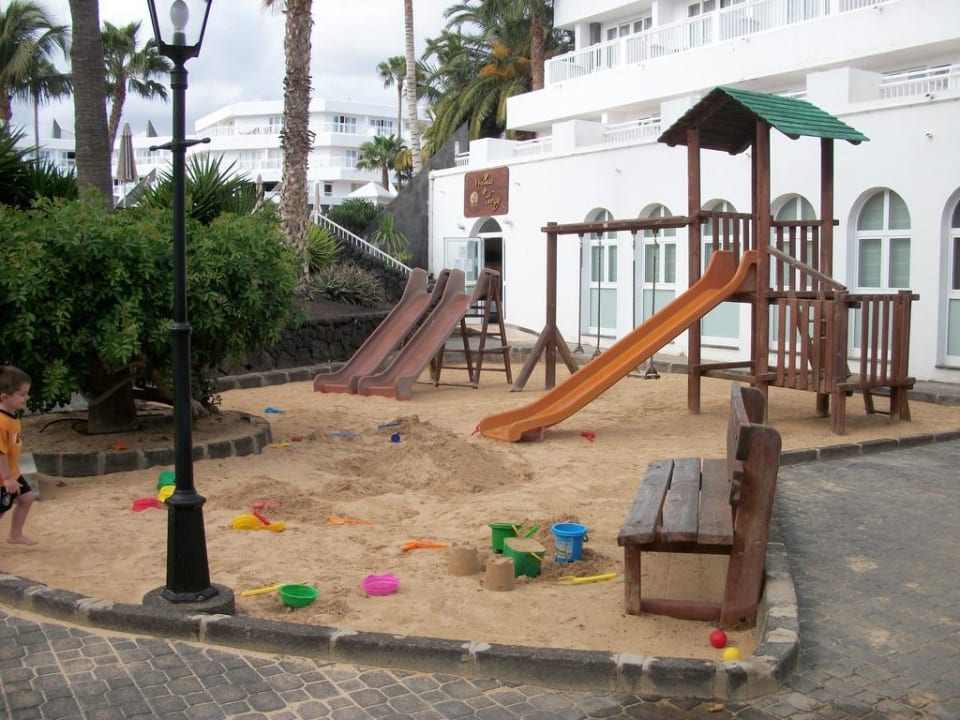Spielplatz beim Ruhepool Hotel Riu Paraiso Lanzarote