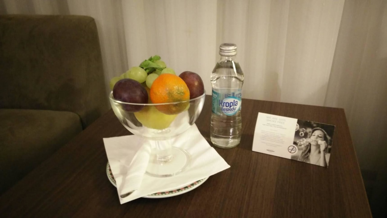 Owoce Hotel Mercure Jelenia Gora