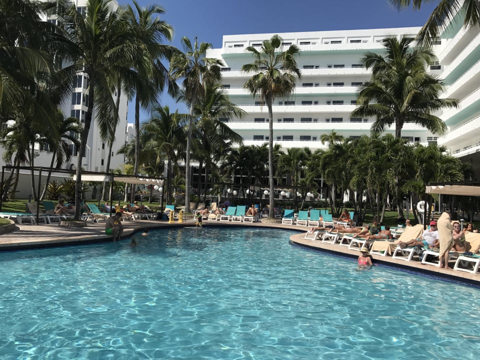 Poolim Garten Hotel Riu Plaza Miami Beach