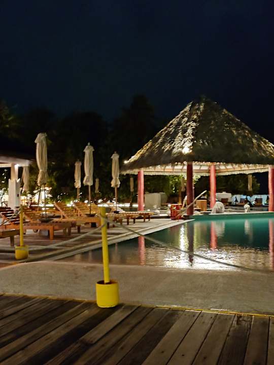 Pool Adaaran Select Meedhupparu Island Resort - Premium All Inclusive