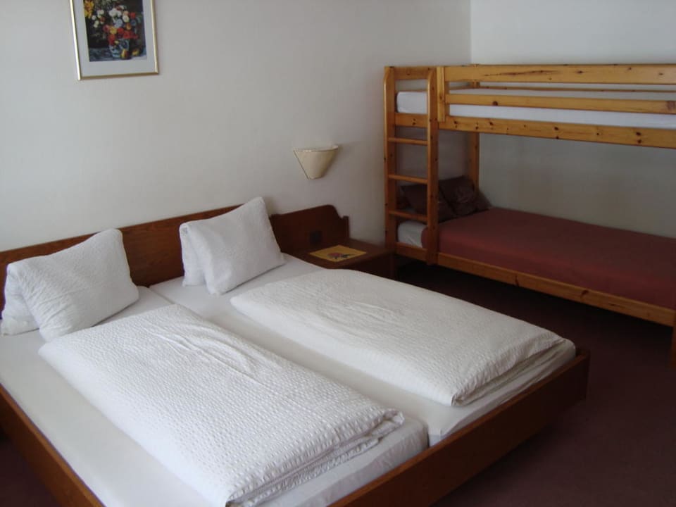 Familienzimmer mit Stockbett Alpinhotel Lizumer Bergheim