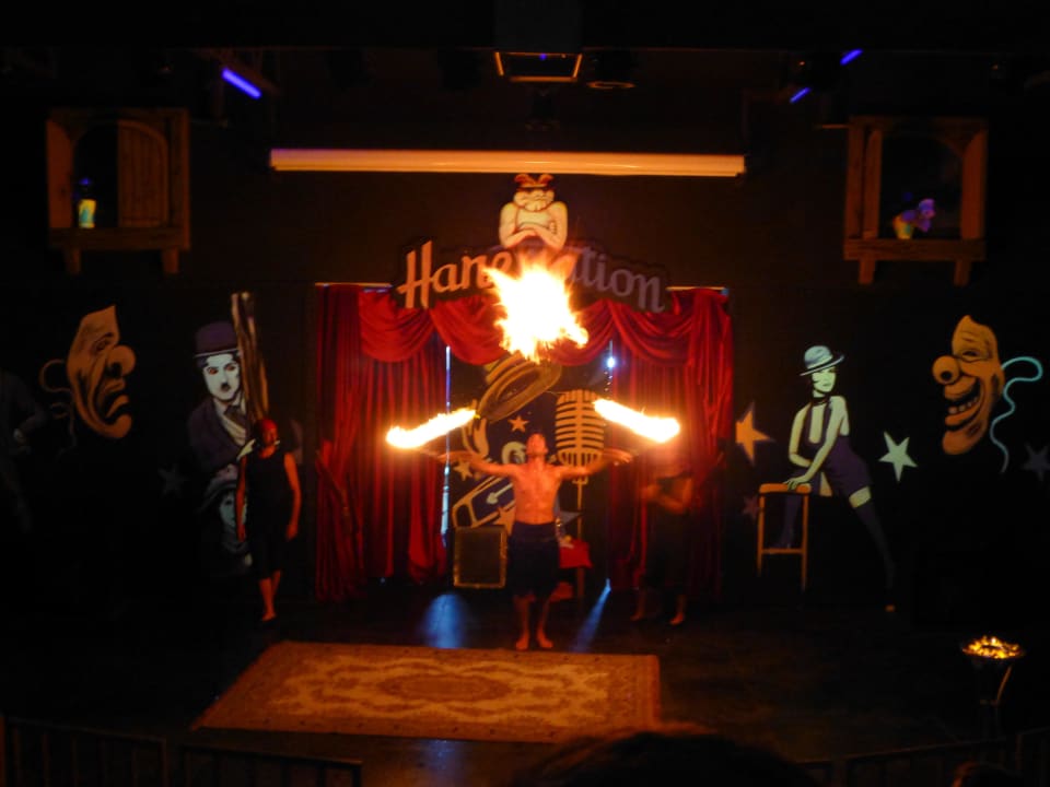 Super Fakirshow mit Eddy dem Fakir Hane Family Resort