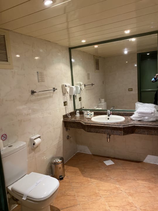 Zimmer Arabia Azur Resort