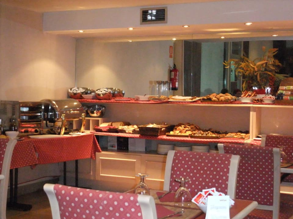 Frühstücksraum Hotel Luze Castellana