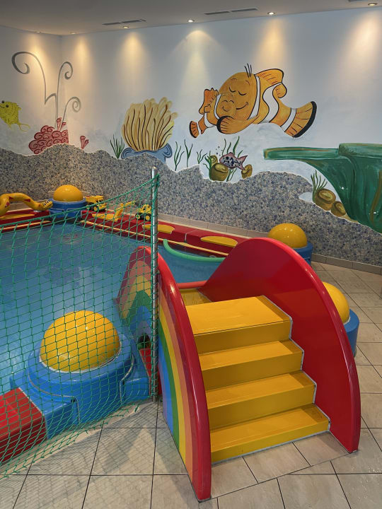 Pool Kinderhotel Laderhof
