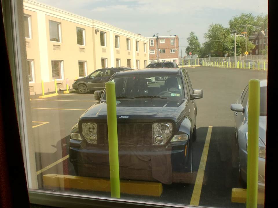 Parkplatz Days Inn Roosevelt Boulevard