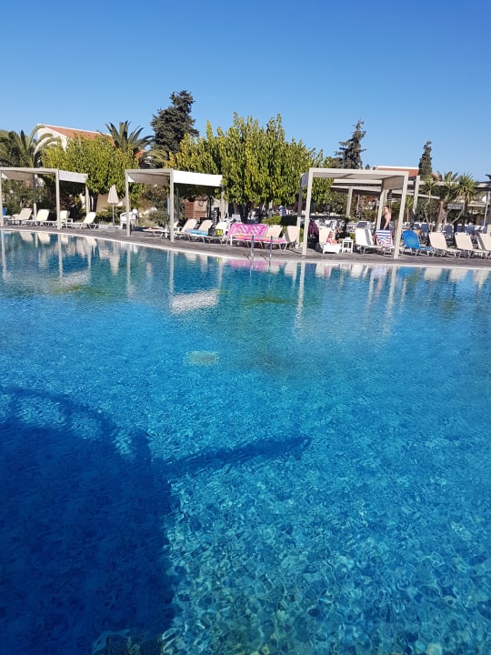 Pool Kipriotis Village Resort
