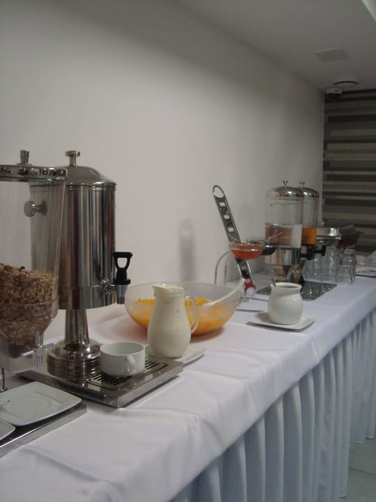 Frühstücksbuffet Uzdrowisko Świnoujście S.A. Hotel Admiral I