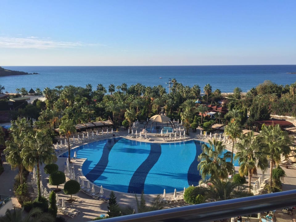 Ausblick Vom Balkon  Saphir Resort & Spa