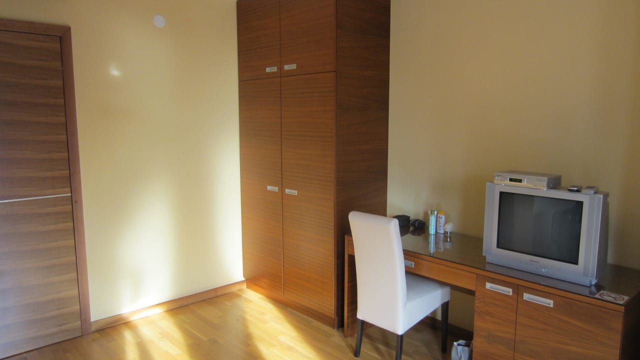 Zimmer Richtung Eingang Villa Dobravac