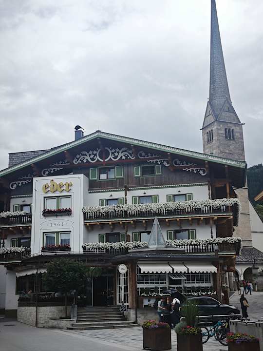 Außenansicht Eder Lifestyle Hotel
