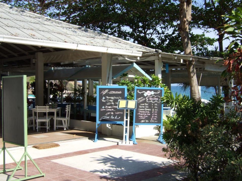 Eingang zum Strandrestaurant Sai Kaew Beach Resort