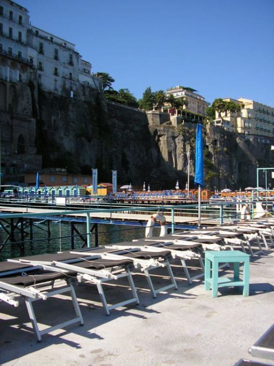 Strandclub in der Nähe des Hotels Hotel Il Faro