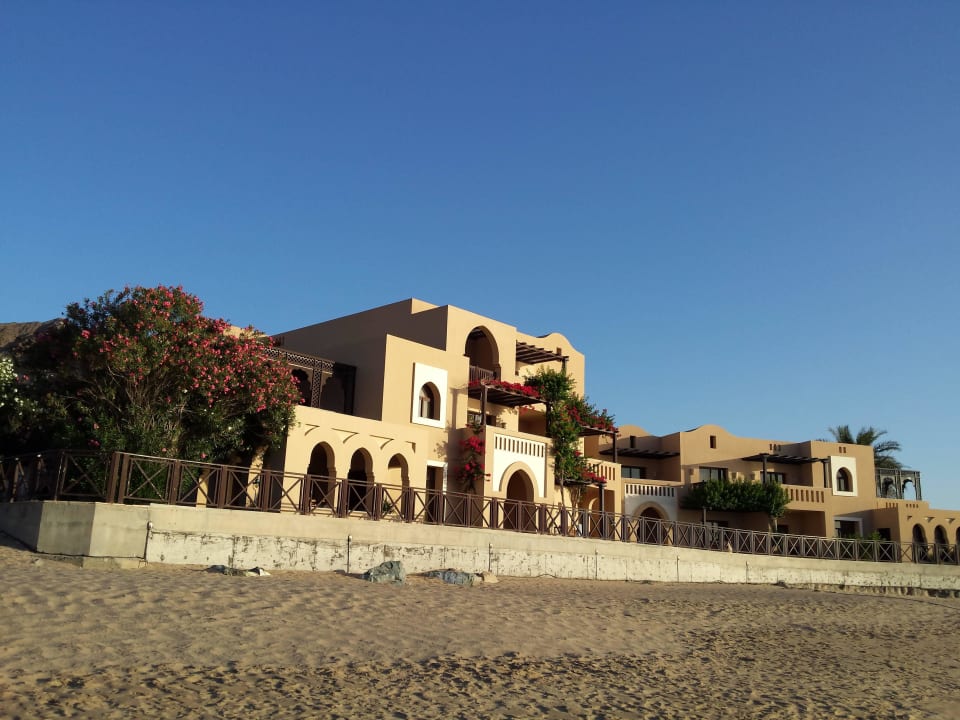 (Kurz nach Sonnenaufgang) Miramar Al Aqah Beach Resort