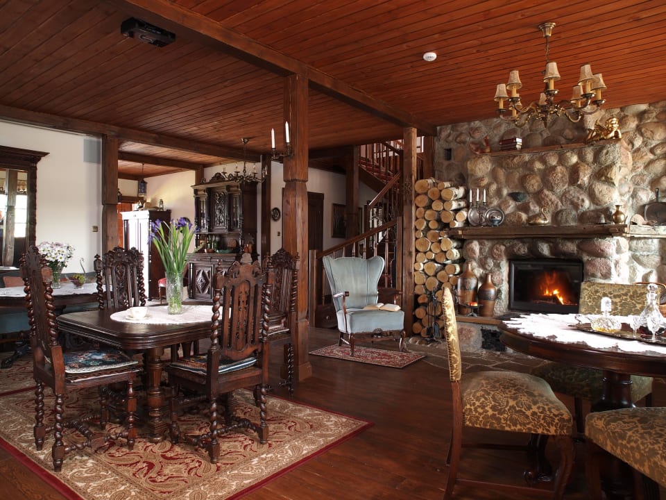 Stanica Rzeczna Łabędzie Dwór Stanica Rzeczna Łabędzie