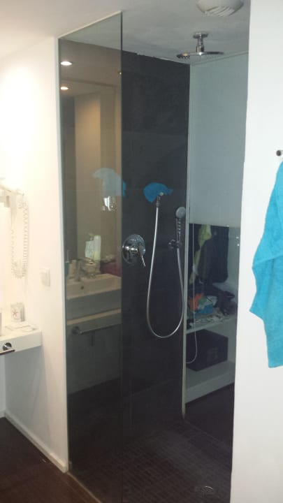 Douche Iberostar Waves Bahia de Palma