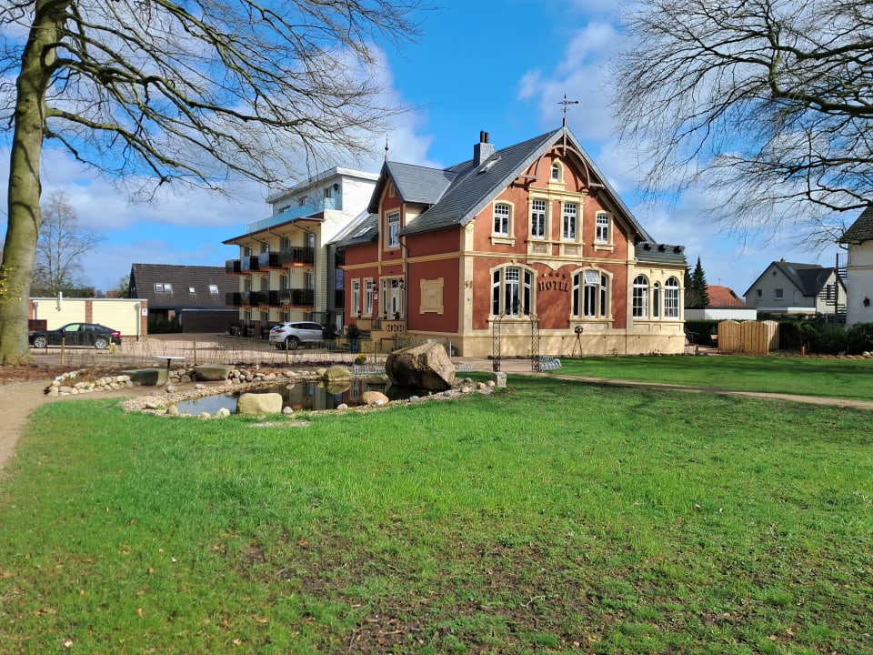 Außenansicht Parkhotel Jever