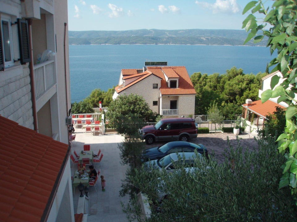 Blick auf die Insel Brac Hotel Germania