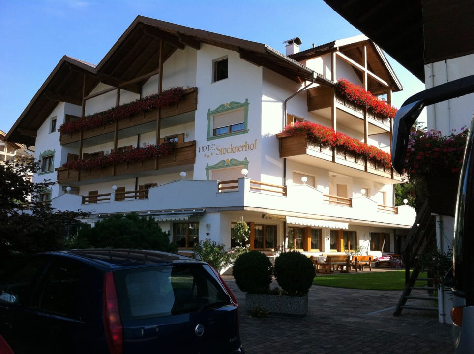Frontansicht Hotel Stocknerhof