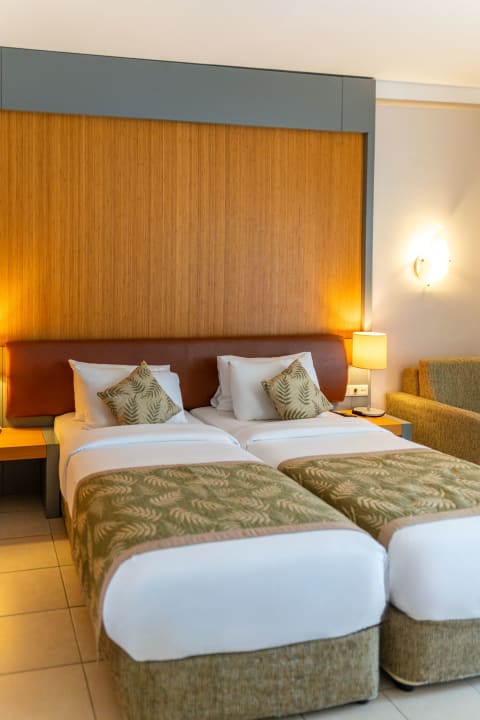 Zimmer Labranda Alantur Resort