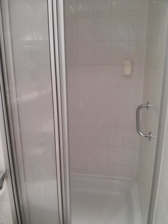 Bad mit Dusche City Hotel Ost am Kö