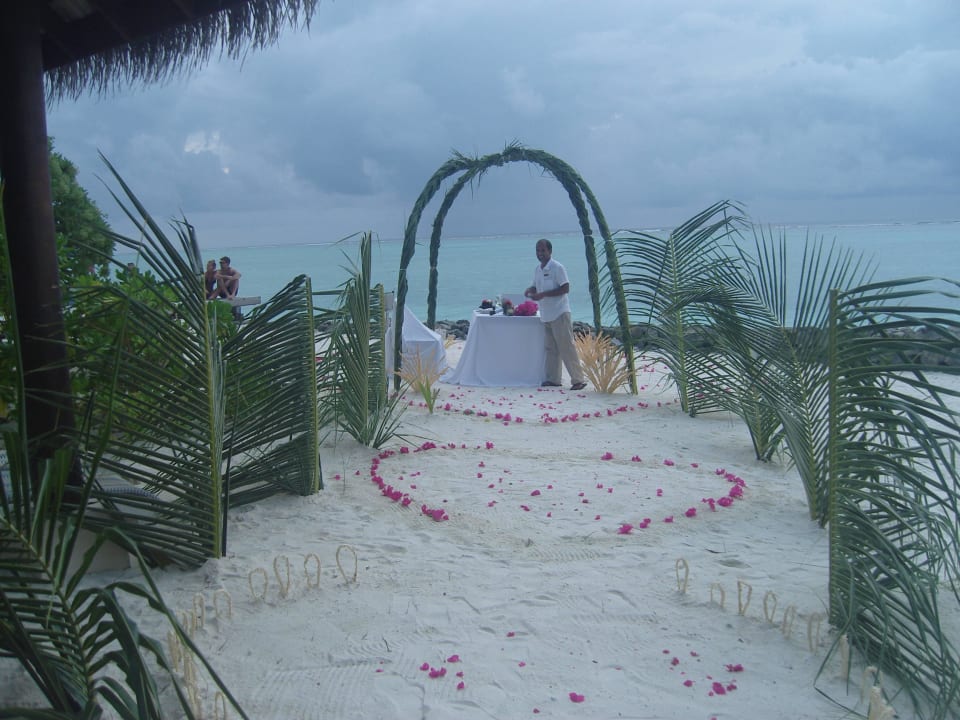 Hochzeitseingang zur Trauung Summer Island Maldives