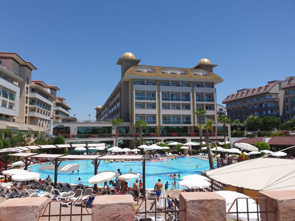 Außenansicht Aydinbey Kings Palace & Spa