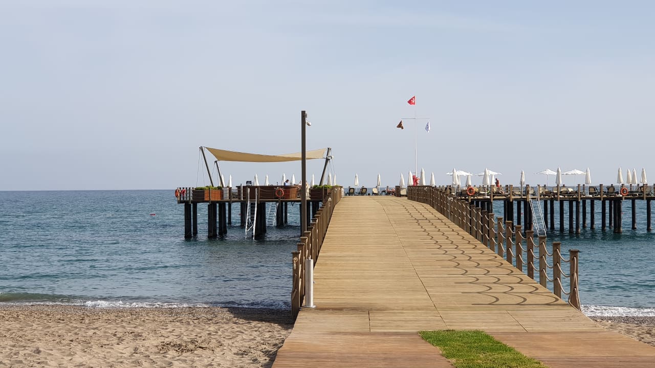 Strand Xanadu Resort Hotel