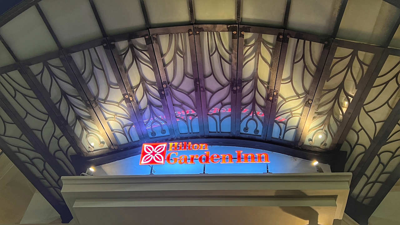 Außenansicht Hilton Garden Inn Bucharest Old Town