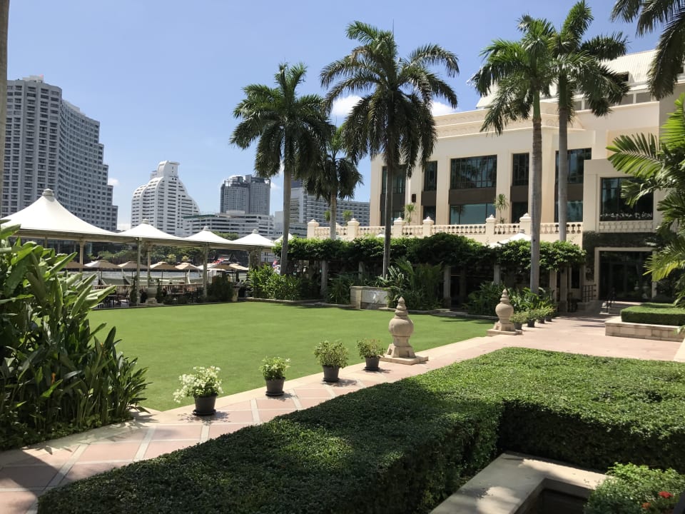 Gartenanlage Hotel The Peninsula Bangkok