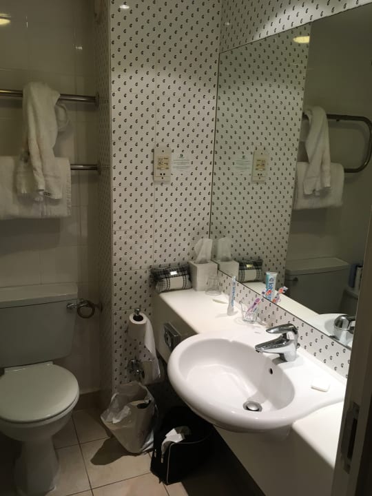 Zimmer Holiday inn express Edinburgh City West