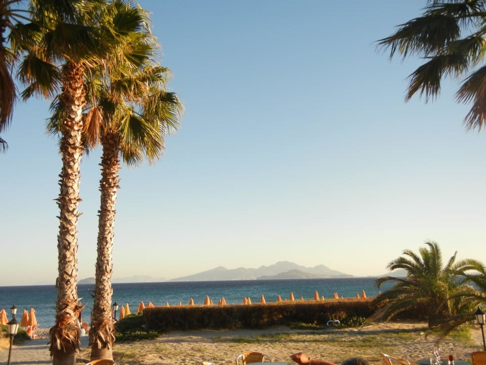 Blick von der Strandbar Porto Bello Beach