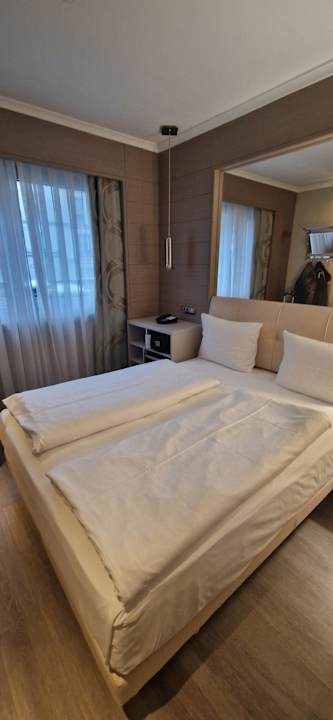 Zimmer TITANIC Comfort Berlin Mitte