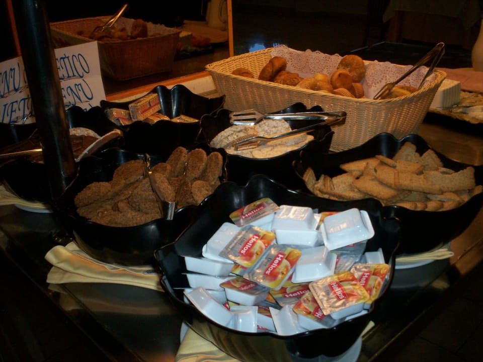 Beim Frühstück GF FANABE