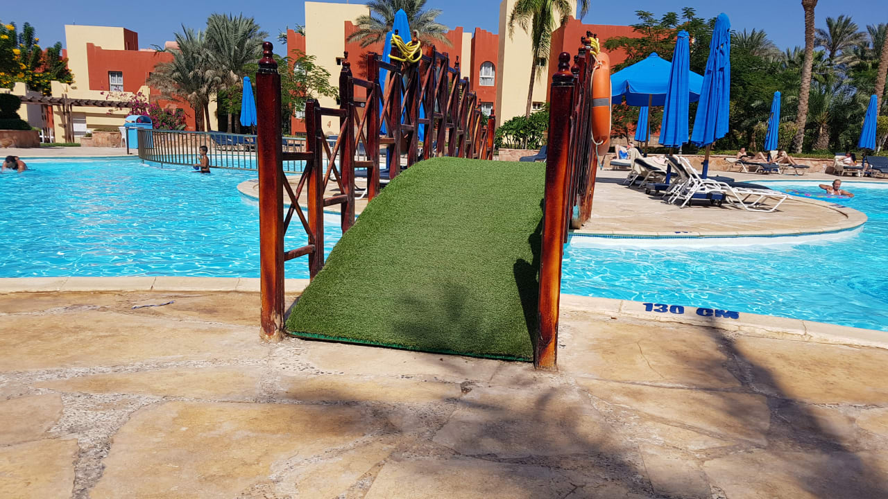 Pool SUNRISE Cardina Resort