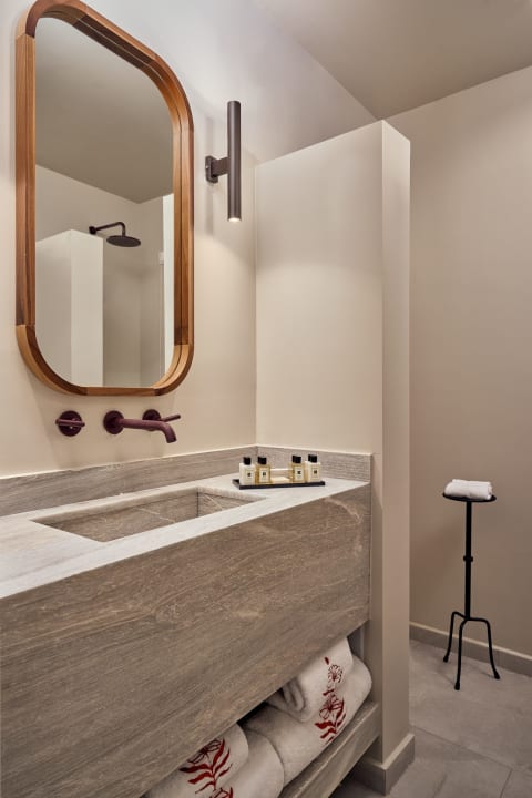 Zimmer Mykonos Theoxenia, a member of Design Hotels