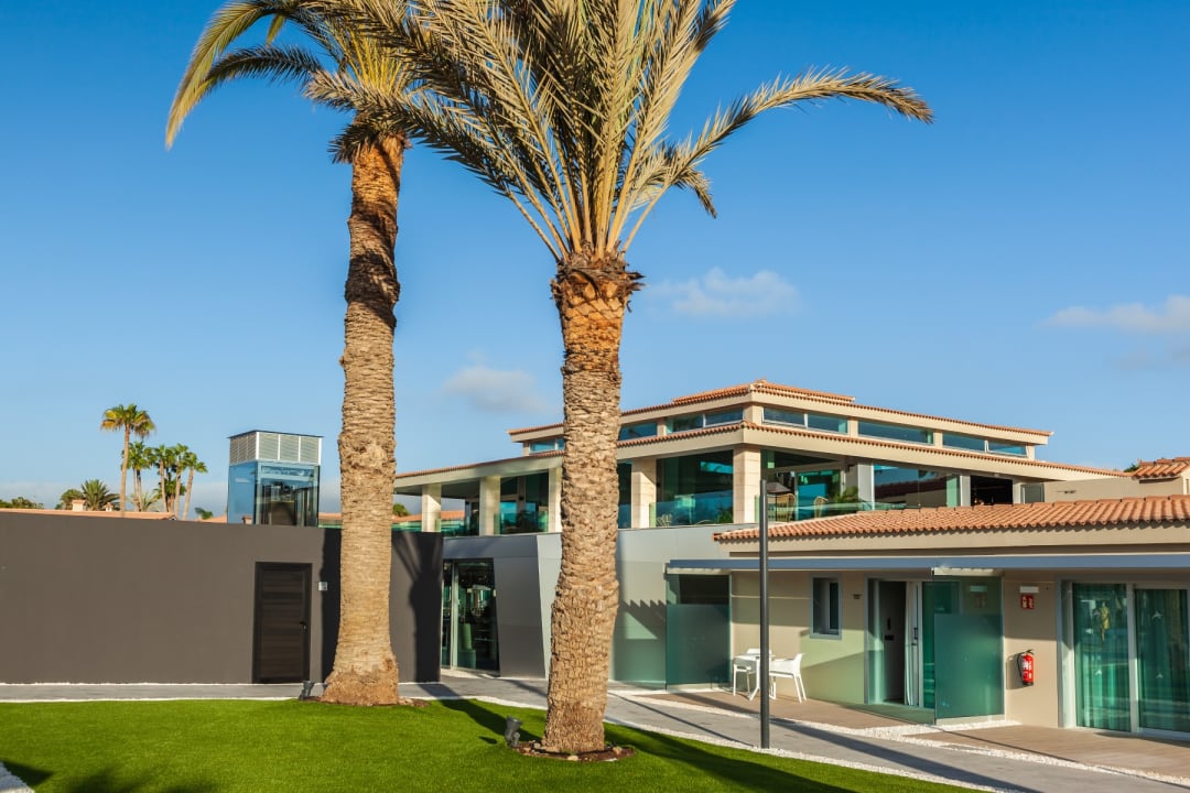 Gartenanlage Kumara Serenoa by Lopesan Hotels