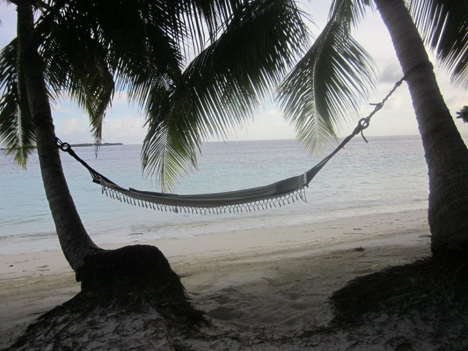 Schöner Strandabschnitt Vilamendhoo Island Resort & Spa