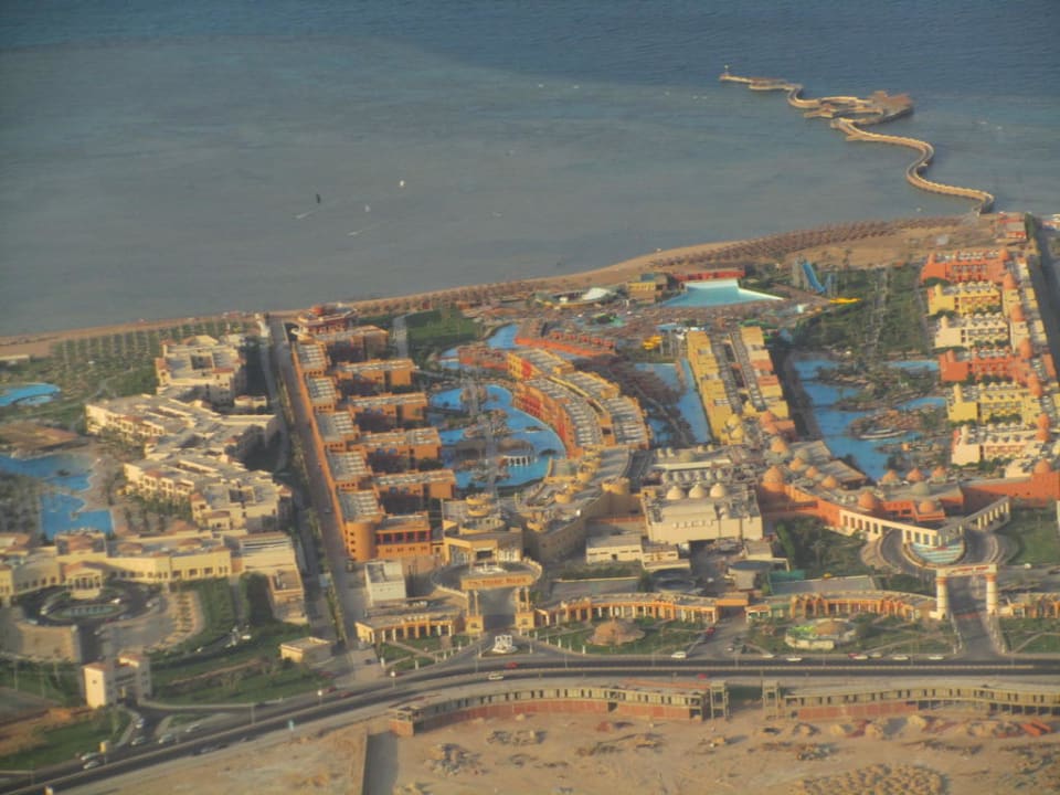 Beach & Palace aus der Luft Titanic Beach Spa & Aqua Park