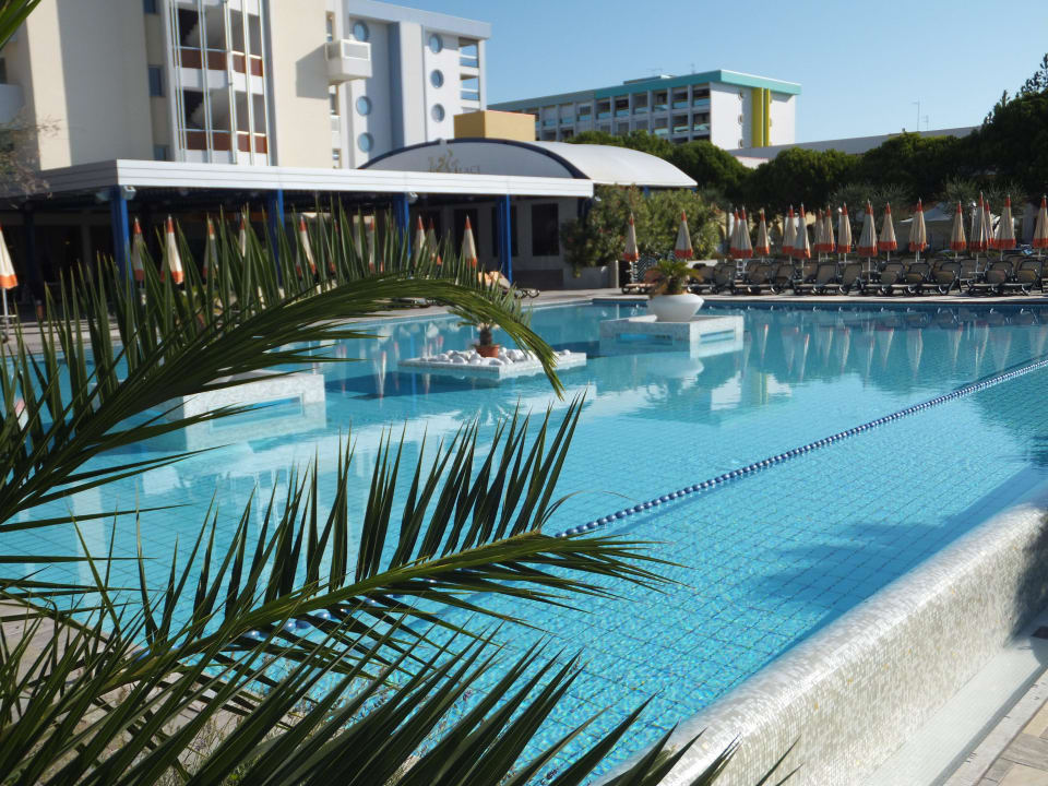 Sauberer Pool Bibione Palace